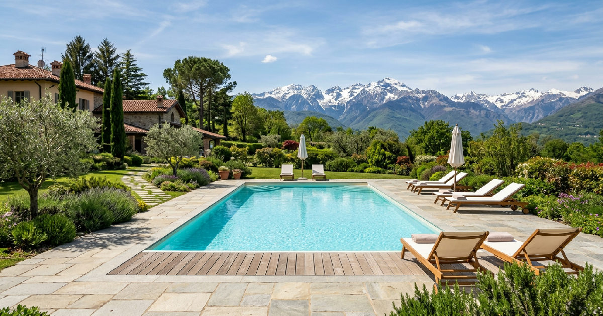 Manutenzione piscina: guida completa stagione per stagione